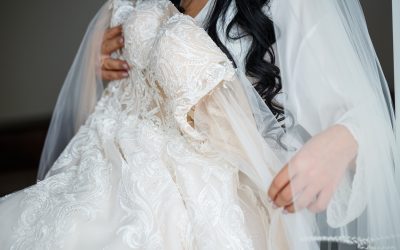 How to Store Your Wedding Dress While Waiting for Preservation